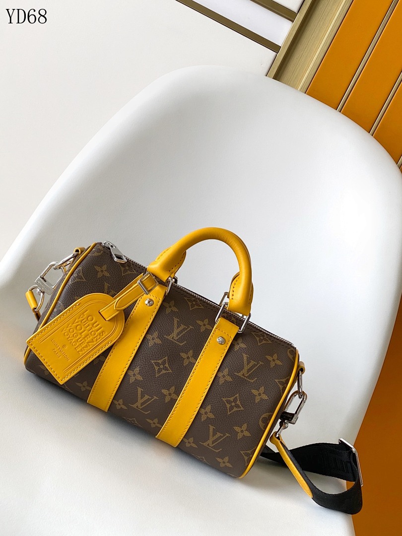LVutton YD68057 Monogram Canvas Pillow Bag