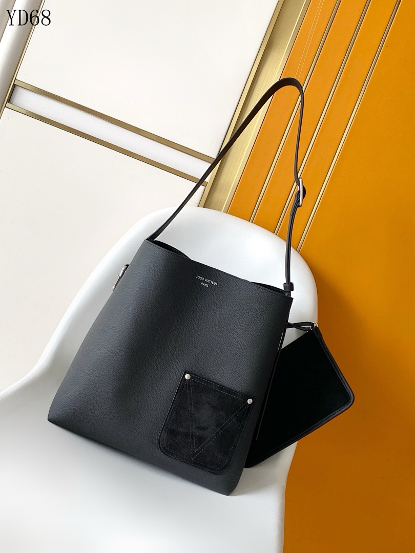 LVutton Tote Bag
