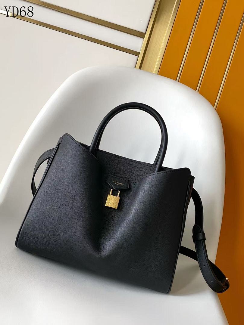 LVutton YD68080 M27040 Capucines MM Tote 1 LVutton YD68080 M27040 Capucines MM Tote