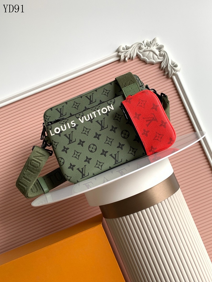 LVutton YD91056 M23783 Pochette Accessoires