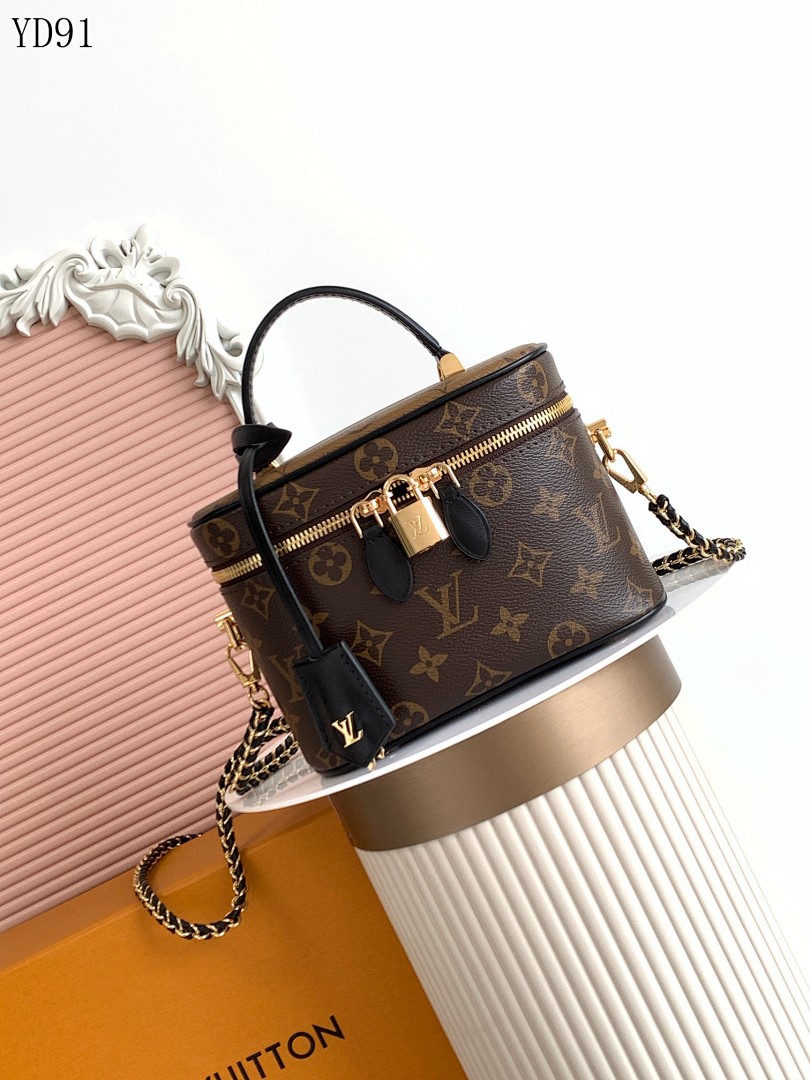 LVutton M45165 Nano Bucket Bag