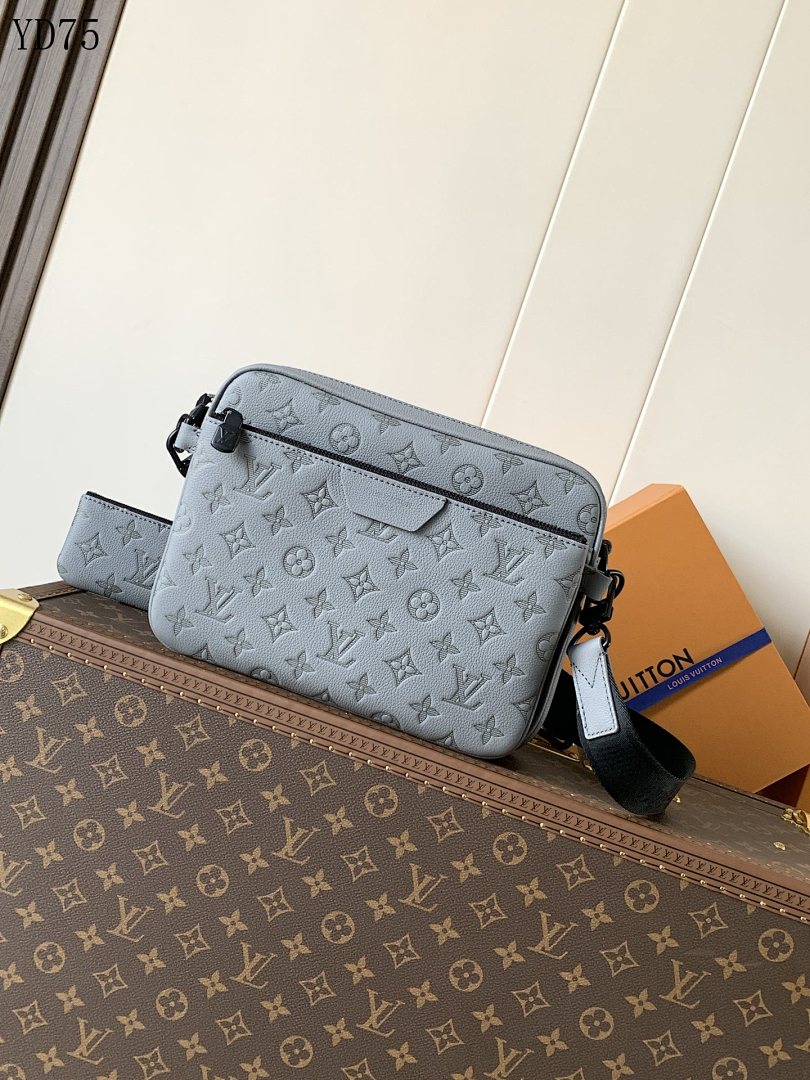 LVutton M27185 Multiple Crossbody Bag