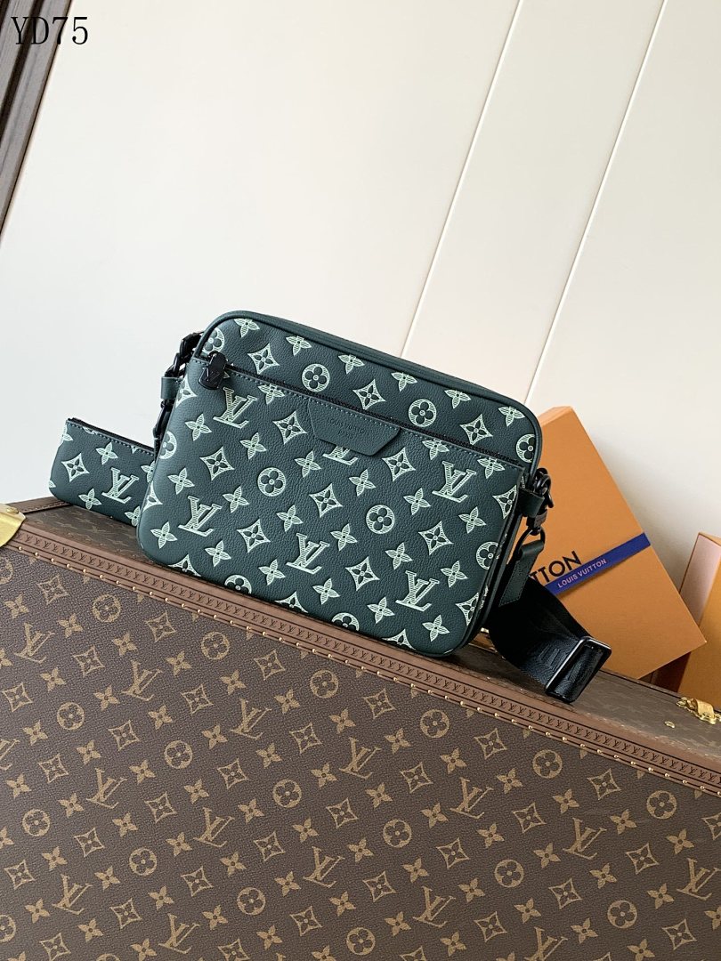 LVutton M27154 Multi Pochette Accessoires
