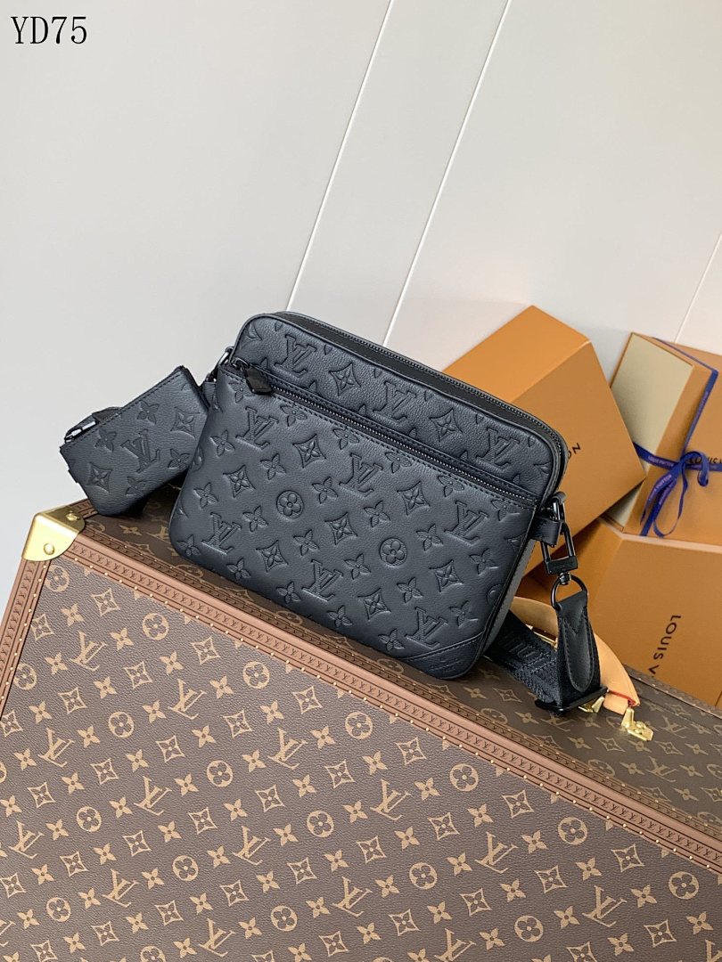 LVutton YD75063 M46602 Monogram Empreinte Leather Crossbody Bag