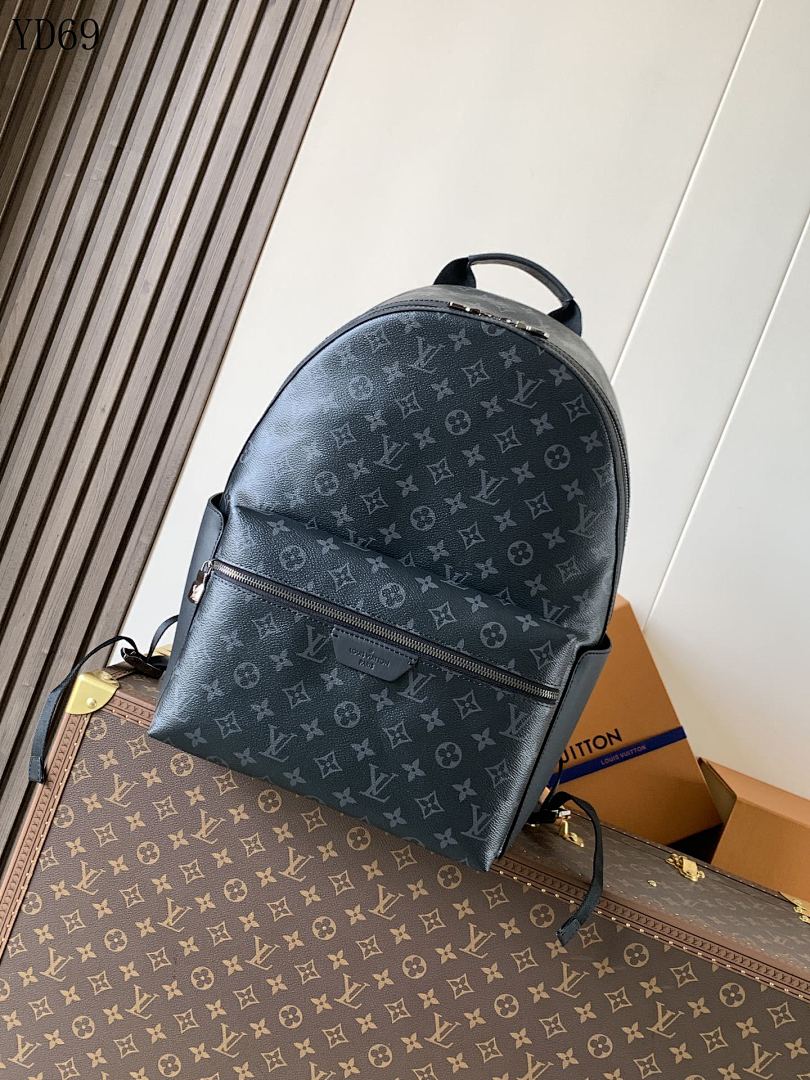 LVutton Monogram Eclipse Keepall Duffle