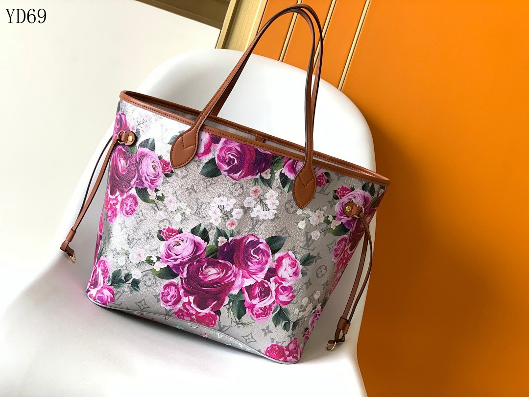 LVutton Cosmetic Pouch