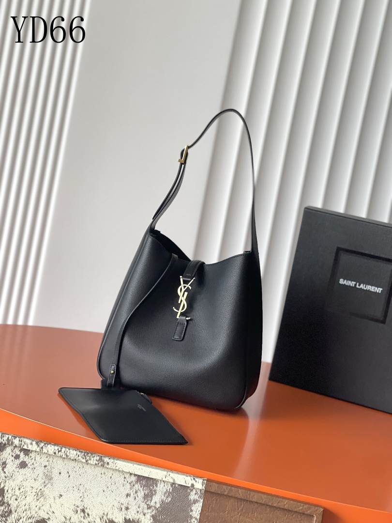 SntLaurent Paris Wallet
