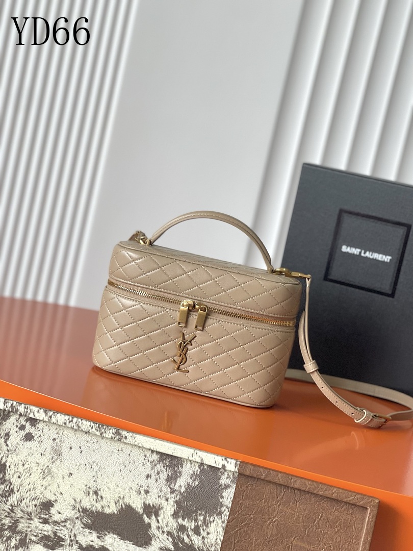 SntLaurent YD6670 Quilted Leather Crossbody Bag