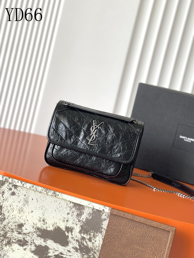 SntLaurent YD66 Chain Shoulder Bag