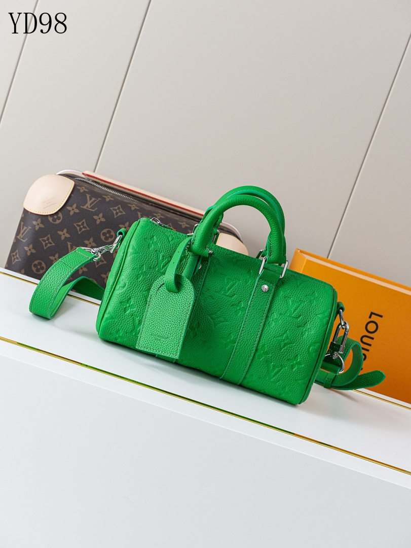 LVutton YD9855 Green Leather Shoulder Bag