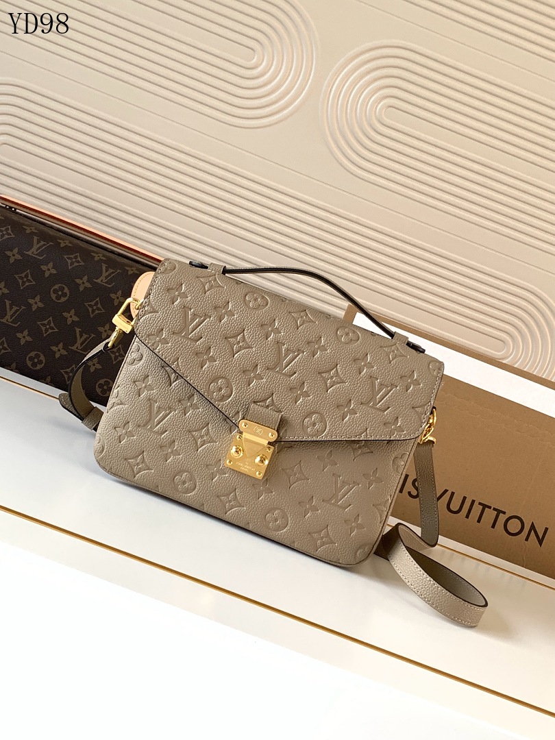 LVutton YD9857 Monogram Empreinte Clutch